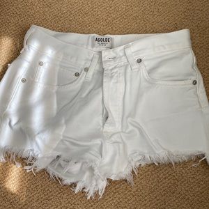 Agolde white jean shorts size 26